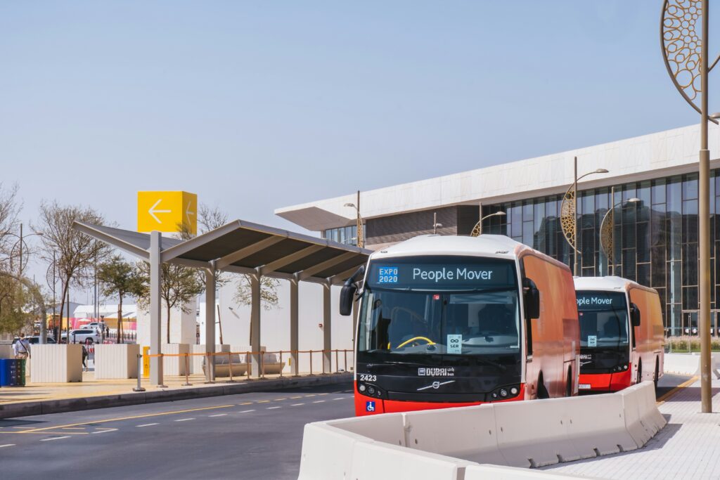 DUBAI BUS