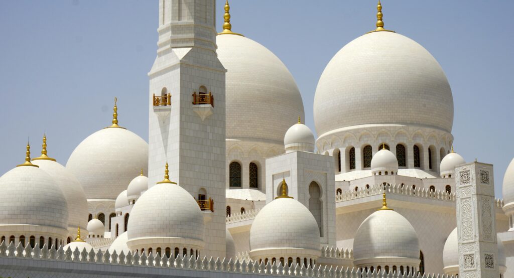 zayed mosque minaarad